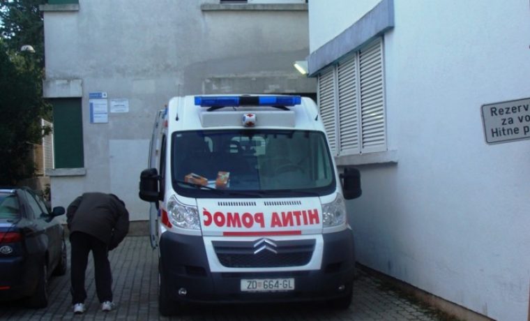 hitna_1354865377.JPG Foto: 057info