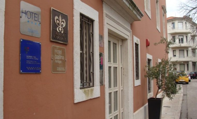 hotel__bastion_1385982086.JPG