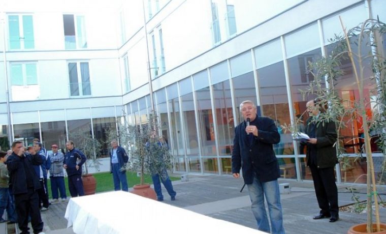 hvidra3_1227448635.jpg Foto: 057info(I.Z.)