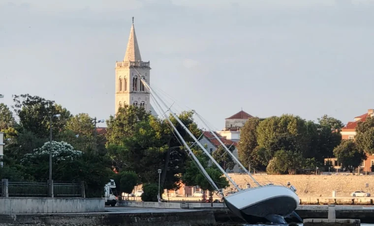 jedrilica, trpimirova