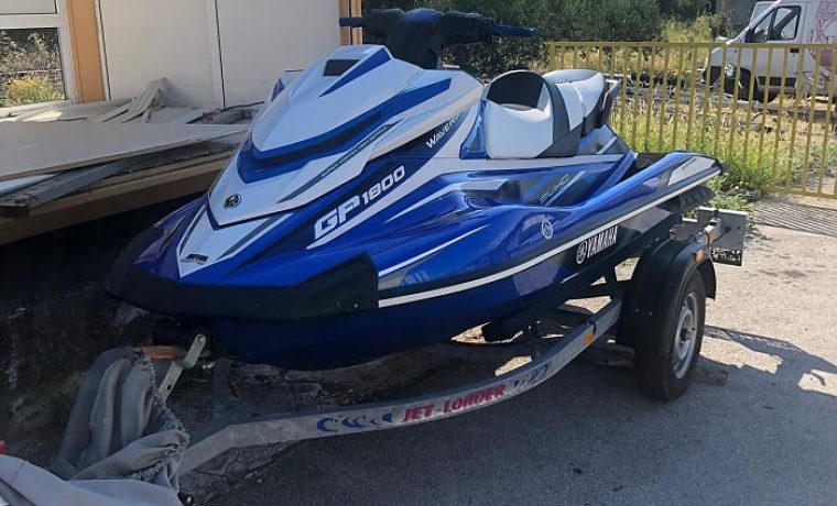 jet_ski_1568966552.jpg jet_ski_1568966552.jpg