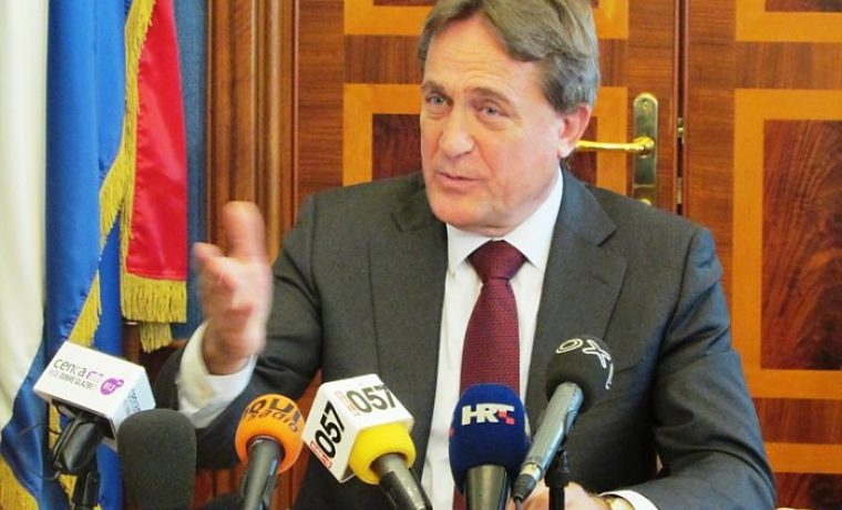 kalmeta_trazi_2_1392548544.JPG Foto: 057info (I.Z.)