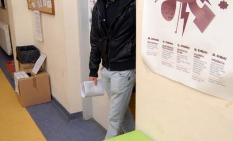 kampus_kutija_01_1292659327.JPG