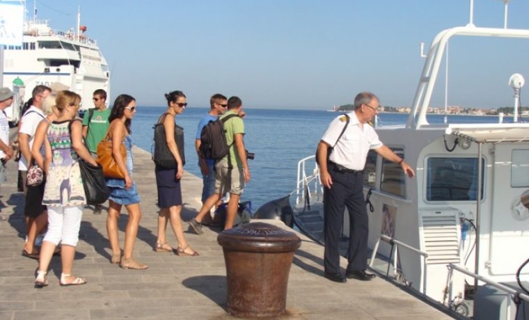 kapetanija__luka_1314259684.JPG