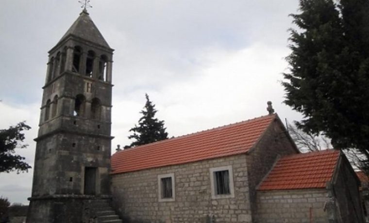 kistanje_crkva_1325872678.jpg kistanje_crkva_1325872678.jpg