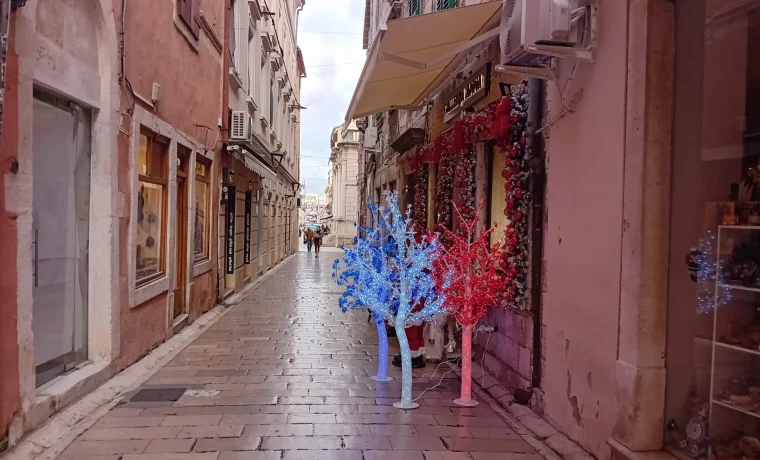 klaića, ukrasi
