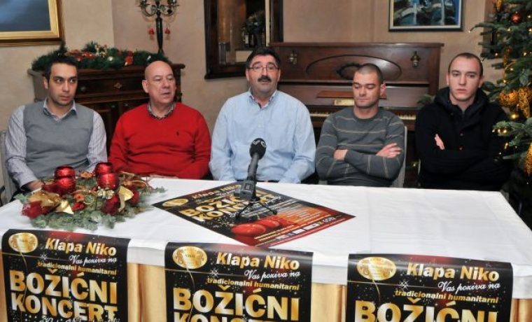 klapa_niko_1324365831.jpg klapa_niko_1324365831.jpg