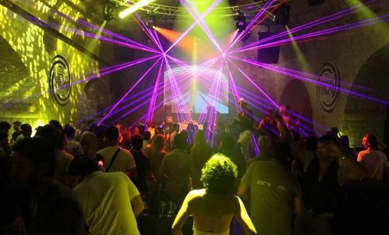 klub_1335961220.jpg klub_1335961220.jpg