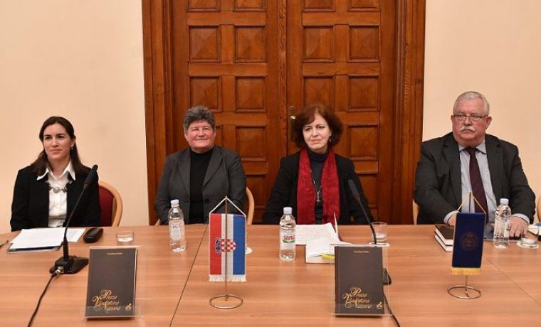knjiga___zvjezdana_rados_1457513032.JPG Foto: Zadarski list