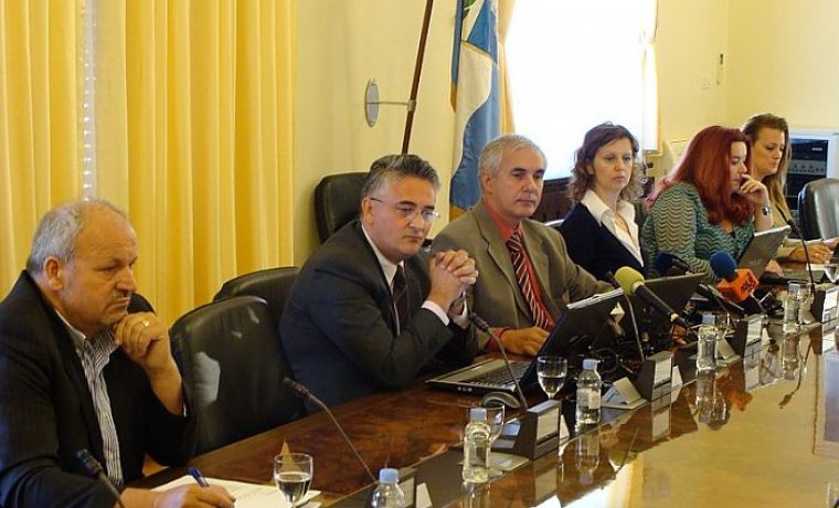 kolegij_1285147985.jpg Foto: 057info