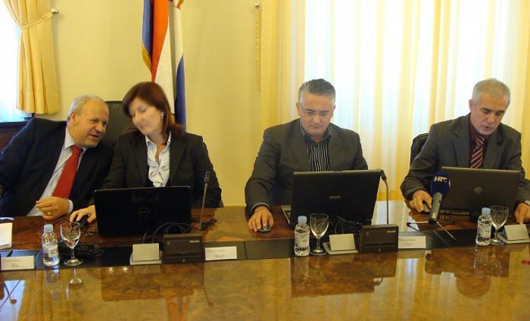 kolegij_(5)_1287563549.JPG
