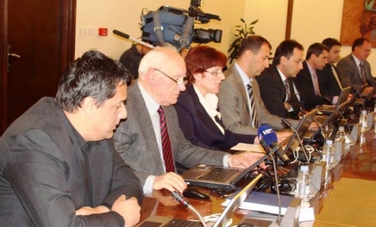 kolegij__loni__1331725050.JPG