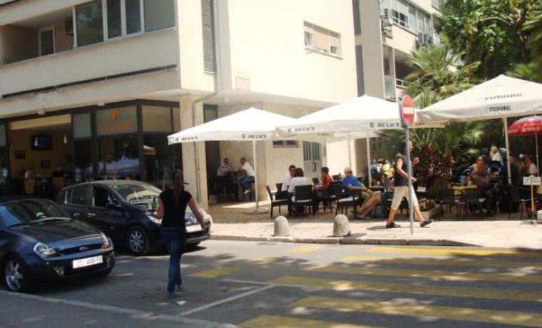 konobar__kampanel_1309780171.JPG