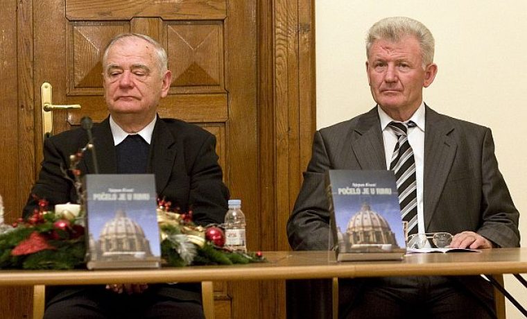 Foto: Dr. Mile Mamić na predstavljanju knjige dr. Krasića