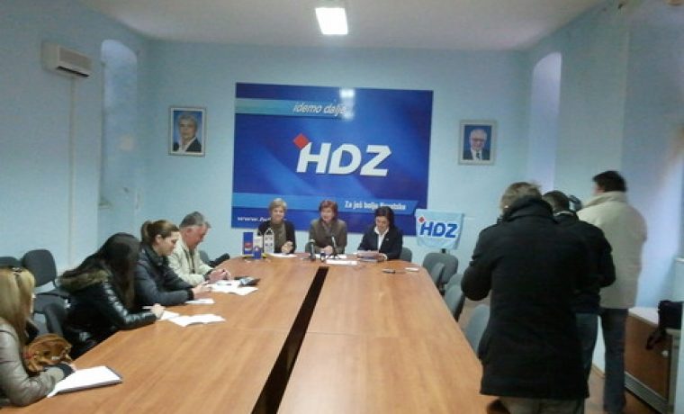 lovrin__hdz_1299502421.jpg lovrin__hdz_1299502421.jpg