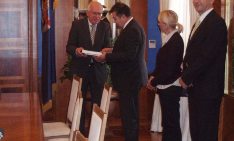 makedonija_006_1256117150_1256118402.jpg makedonija_006_1256117150_1256118402.jpg