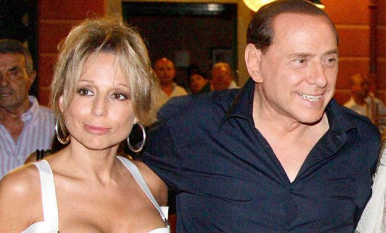 Foto: Berlusconi s kčerkom Marinom