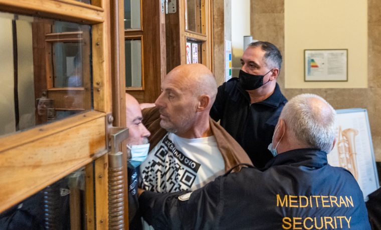 marko_pupic_bakrac_covid_zastitari_1637078526.jpg Foto: Tomi Burčul