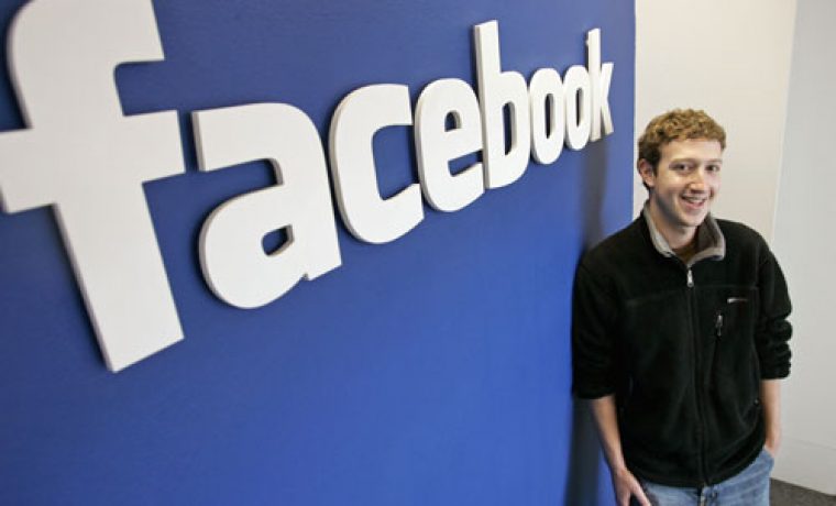 markzuckerberg_1251270123.jpg