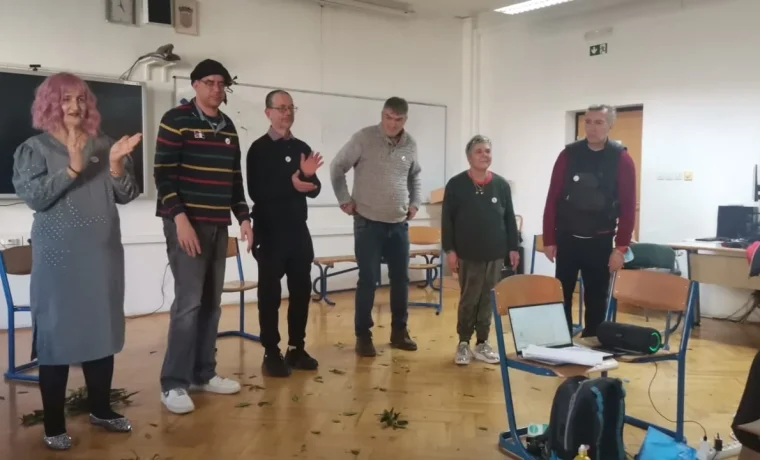 med (1) PR foto