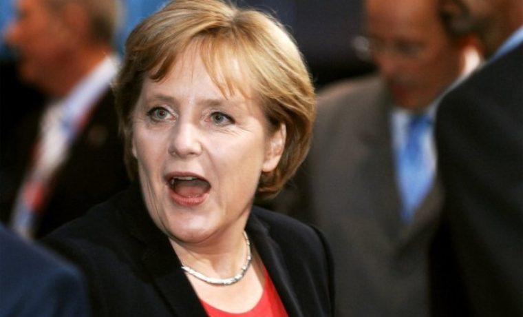 merkel2_1229327752.jpg