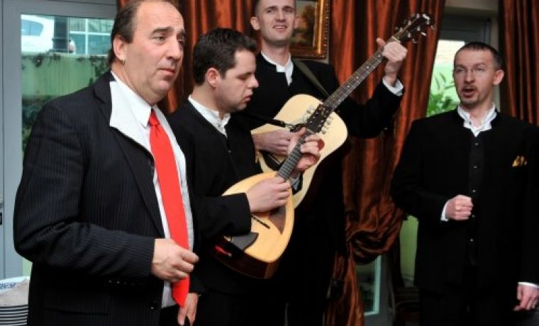 mladen_grdovic_nakon_krstarenja_sa_suprugom_idem_operaciju_koljena_slika_109223_1264506497.jpg