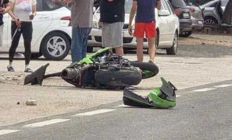 moto Foto: Facebook (Policija zaustavlja)