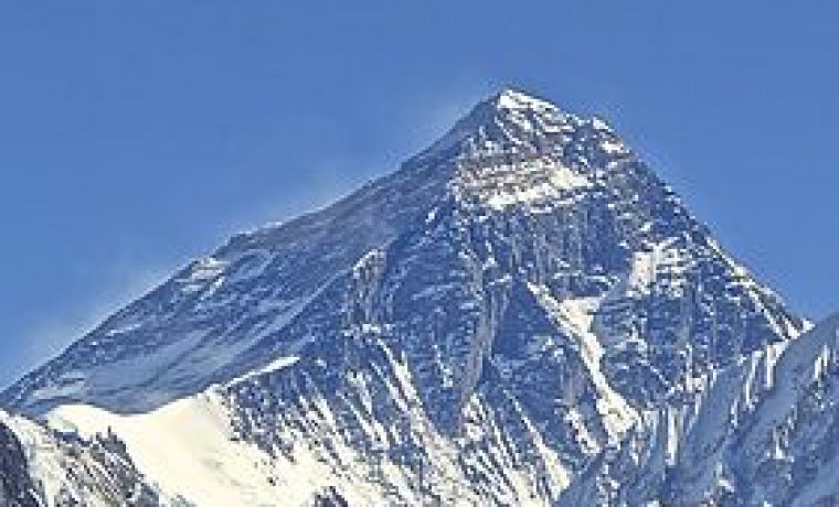 mount_everest_1397821552.jpg mount_everest_1397821552.jpg
