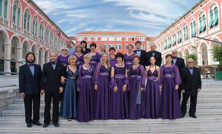 mpz_triglav_split_1638949348.jpg Foto: 057info