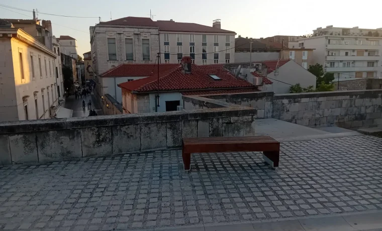 muraj, klupa, vijećnica muraj, klupa, vijećnica