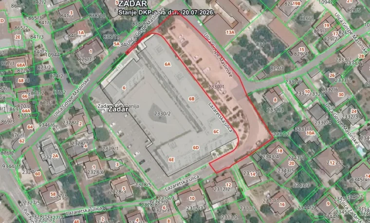 nek Čestica koju je Zadarska nadbiskupija tražila u razmjeni, a koja je upisana na Grad Zadar