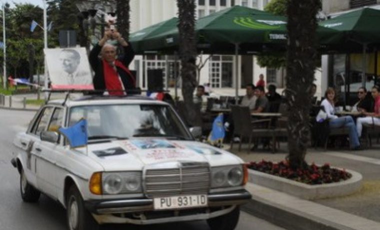 normal_Ilic_Radoslav_ponio_je_stafetu_Umagom_vozeci_se_u_mercedesu_1382129661.jpg Foto: Barkun.hr
