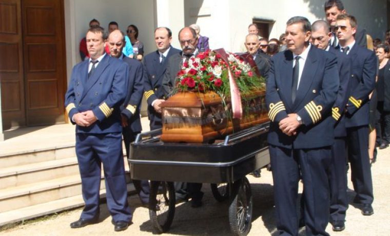 pa_a__1463121485.JPG Foto: 057info