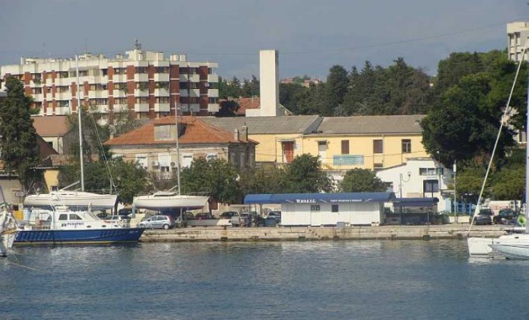 pa_ta_palaca_1249972633.jpg