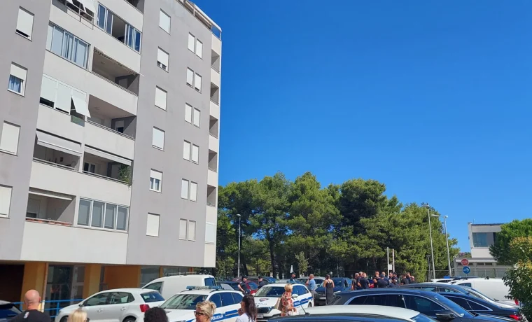 parking, višnjik, policija