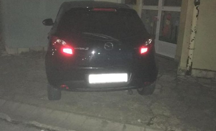 parkiranje__melada_1543562930.JPG Foto: čitatelj