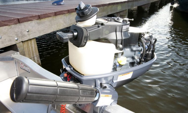 penta__motor_1351500653.jpg penta__motor_1351500653.jpg