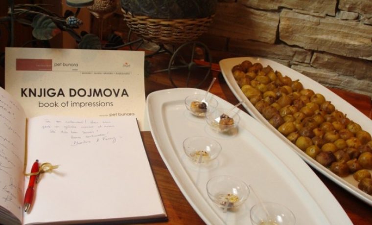 pet_bunara__restoran_1347621961.JPG pet_bunara__restoran_1347621961.JPG