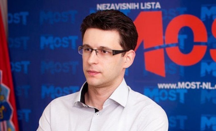 petrov_1393763385.jpg petrov_1393763385.jpg