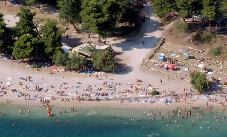Foto: Obala i lučice