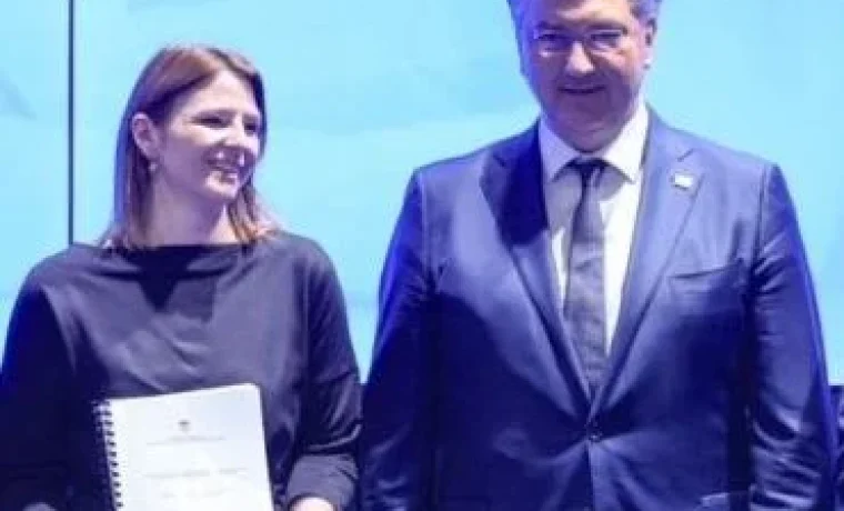 plenković, maga