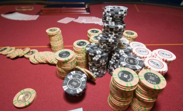 poker_1200903851.jpg