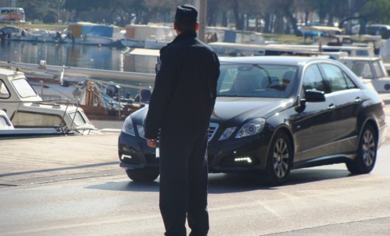policija_1331203154.JPG