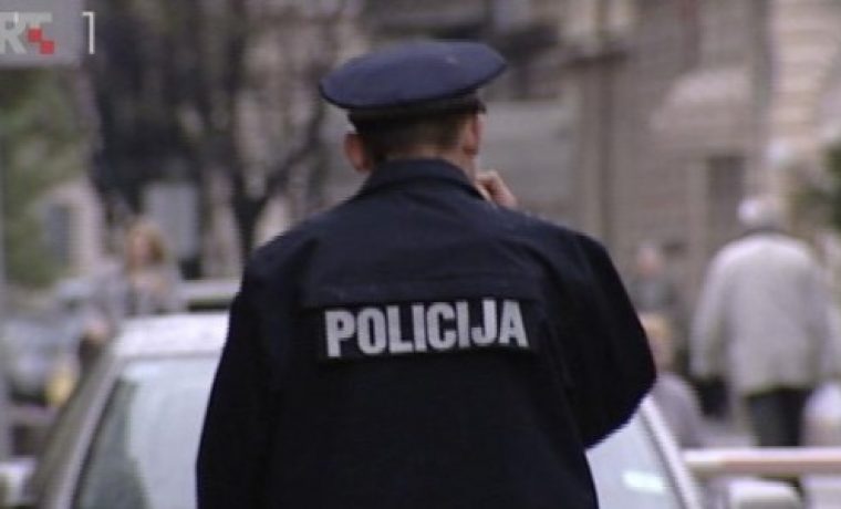 policija_1363630464.jpg policija_1363630464.jpg