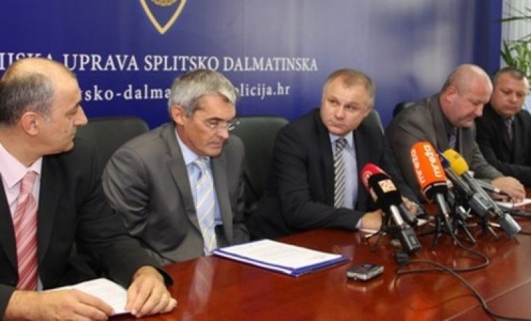 policija__split_1349354329.jpg