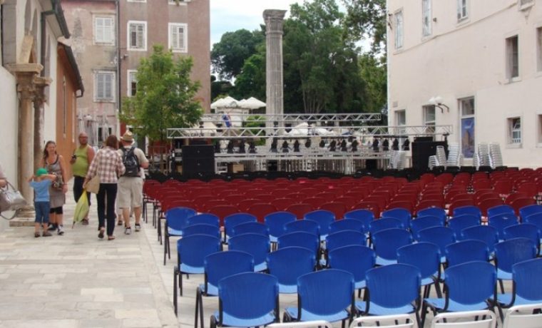 poljana__pozornica_1372418770.JPG poljana__pozornica_1372418770.JPG