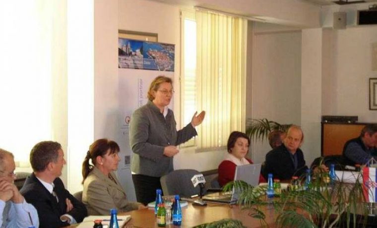 poljopriv2_1203606253.jpg Foto: www.057info.hr (iz)
