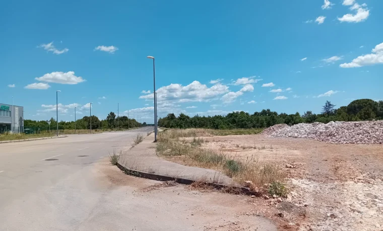 poslovna zona, poličnik, crno