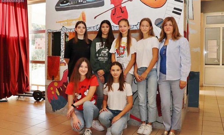 radio_val_1696487090.jpg Foto: Naši školji