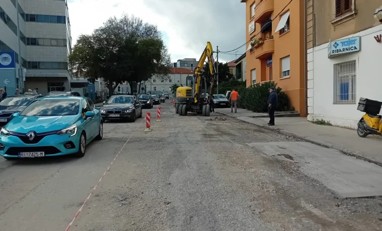 radovi, poliklinika radovi, poliklinika